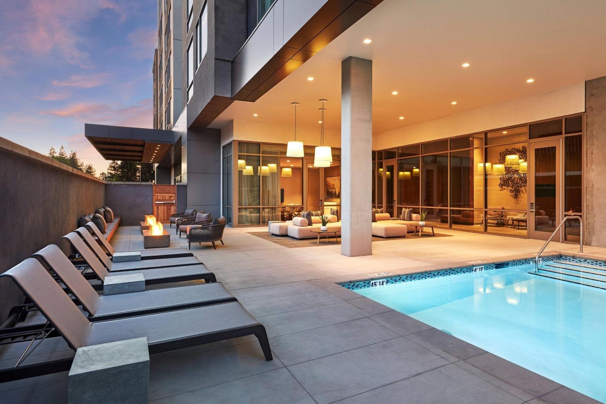 AC Hotel by Marriott San Jose Santa Clara Exteriör bild