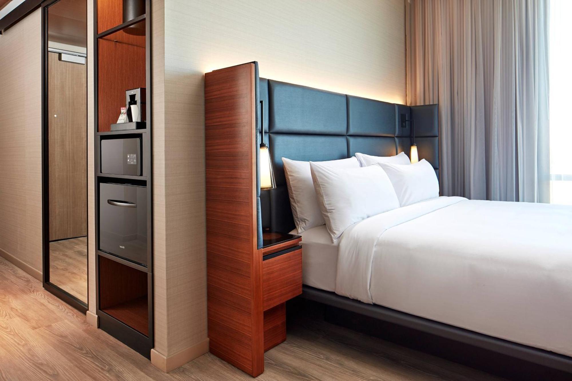 AC Hotel by Marriott San Jose Santa Clara Exteriör bild